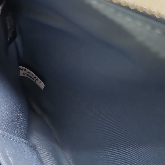 COACH Dempsey Corner Zip Wristlet  Signature Jacquard Stripe & Coach Patch NWT - Picture 11 of 12